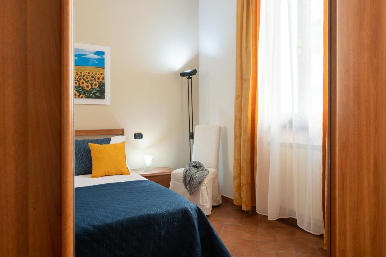 Romito Apartment ฟลอเรนซ์ ภายนอก รูปภาพ